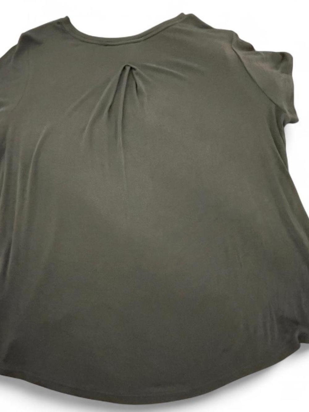 Athleta Olive Short-Sleeved Scoop Neck Tee - Picture 3 of 4